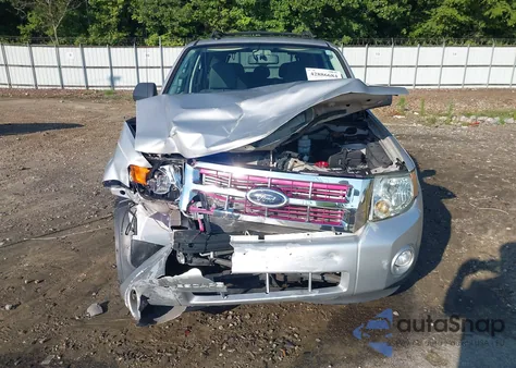 2009 Ford Escape Xlt from USA, damaged, VIN 1FMCU03739KA36420